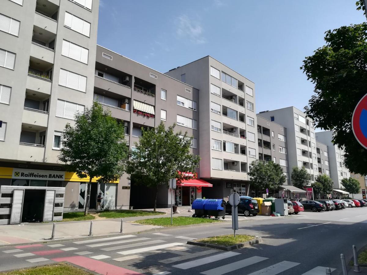 Apartments Dora Zagreb Buitenkant foto